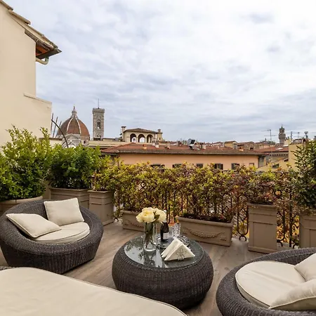 Apartment Nato Felice *